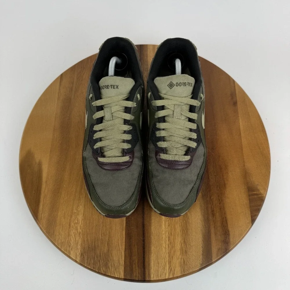 Mens‎ Nike Air Max 90 GORE-TEX Medium Olive Comfort Sneakers Shoes Size 10 M GUC